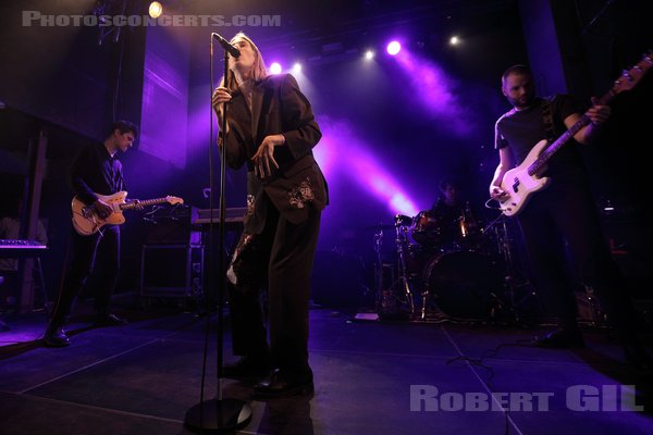 WHISPERING SONS - 2022-03-24 - PARIS - Petit Bain - 